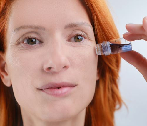 Transformez une peau terne avec le système de micro-infusion anti-âge